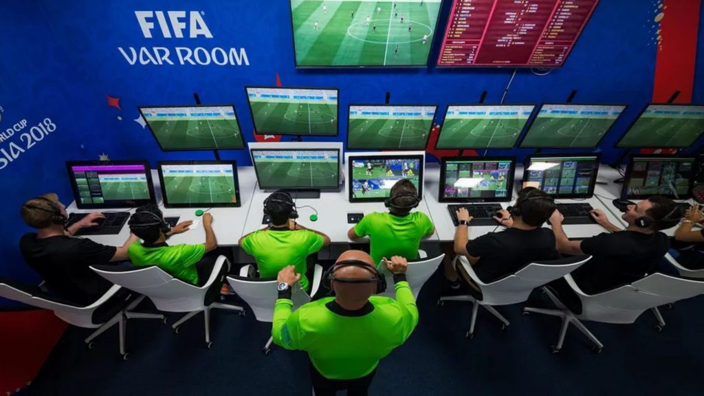 O que é VAR? Entenda Como Funciona e Como Está Sendo Usado na Copa 2022